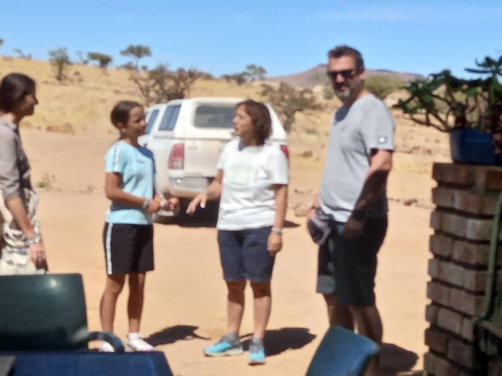Ozohere Campsite And Himba Village Uis Exterior foto